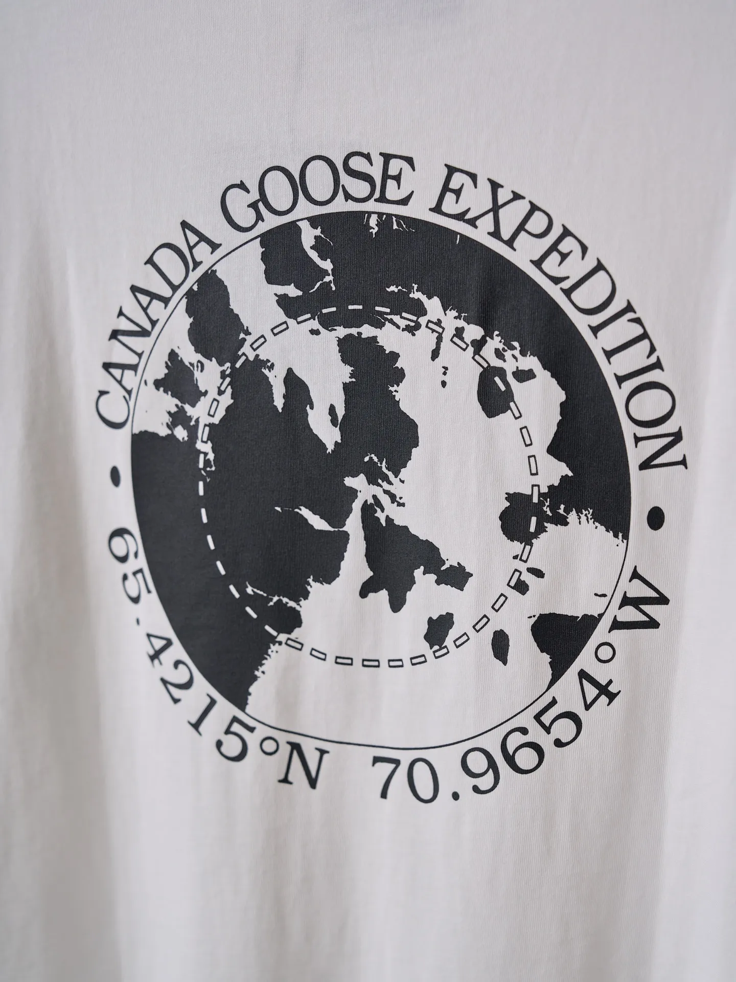 【 】Canada goose T 【In Stock】S M L XL ： ， ， ， ； Breathable ， 、 ， 。 ： ， 、 ； ， ， 。 ： ， 、 ， ； ， ， ； ， ； 、 。 ， Breathable ， 、 、 ， 。 ： ， ，Rebound 、 ， 。 ， 、 、 ， ，